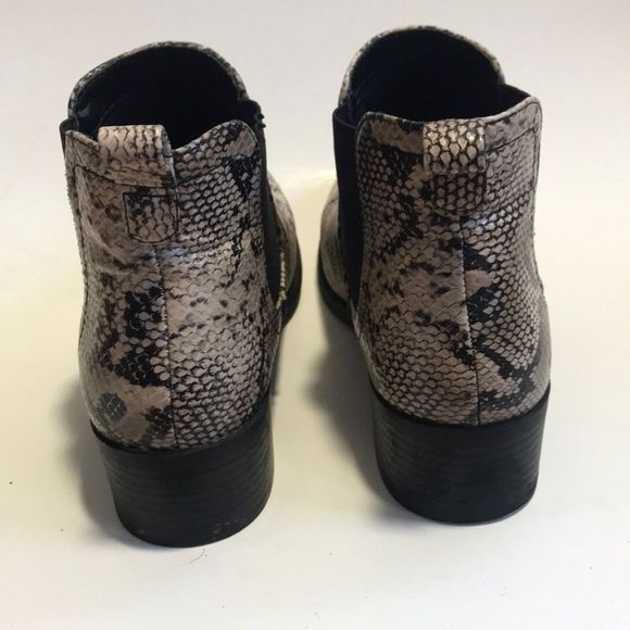 Coconuts by Matisse Snake Print Ankle Boots 7.5 - Picture 6 of 6